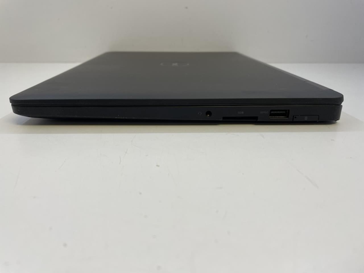 DELL LATITUDE E7470 Laptop w/ Intel Core i5-6300U 2.40 GHZ + 16GB No HD/Battery