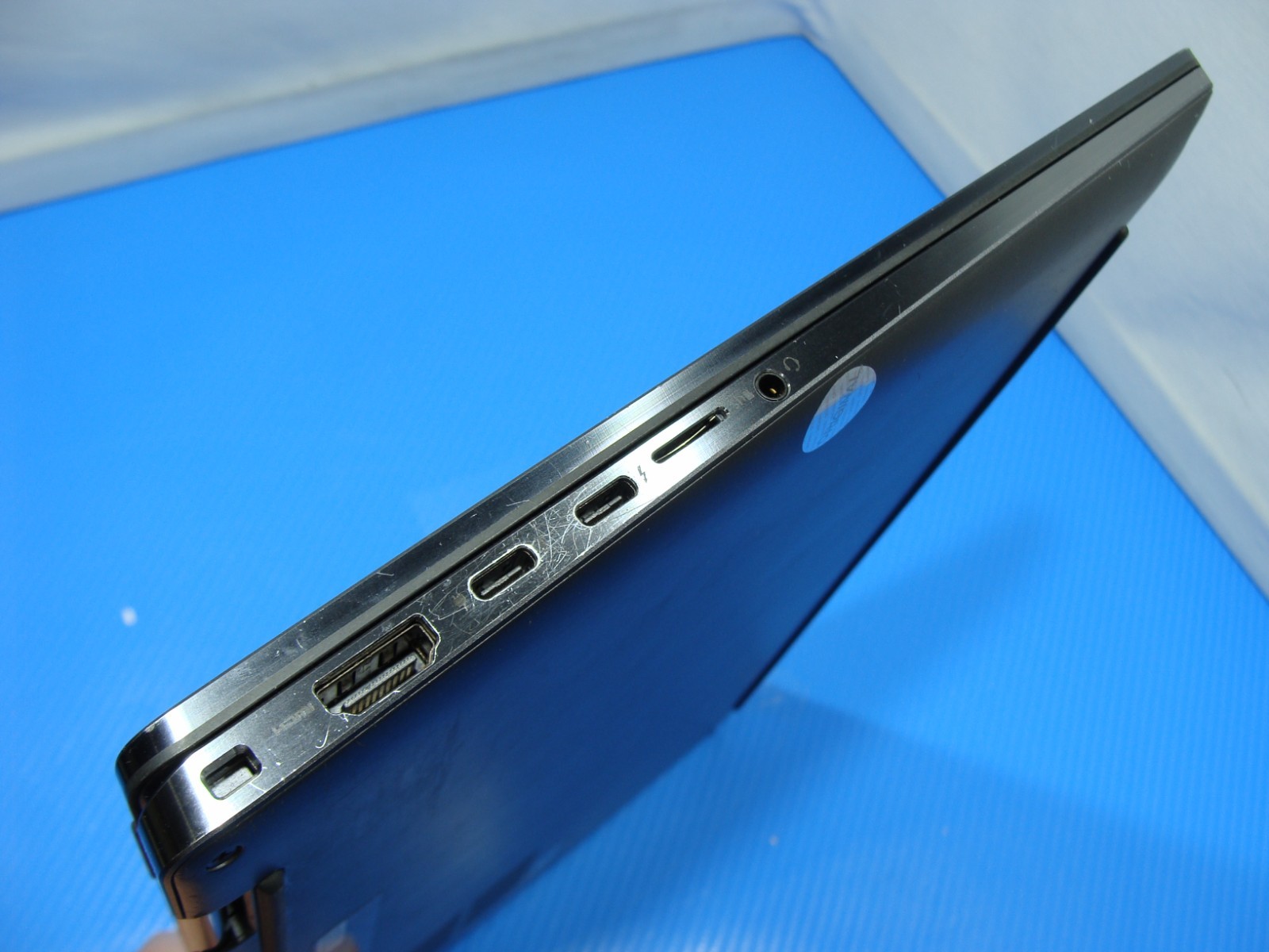 Dell Latitude 9430 14″WQXGA TOUCH vPRO i7-1265U 1.8GHz 32GB 512GB SSD W11Pro +PA