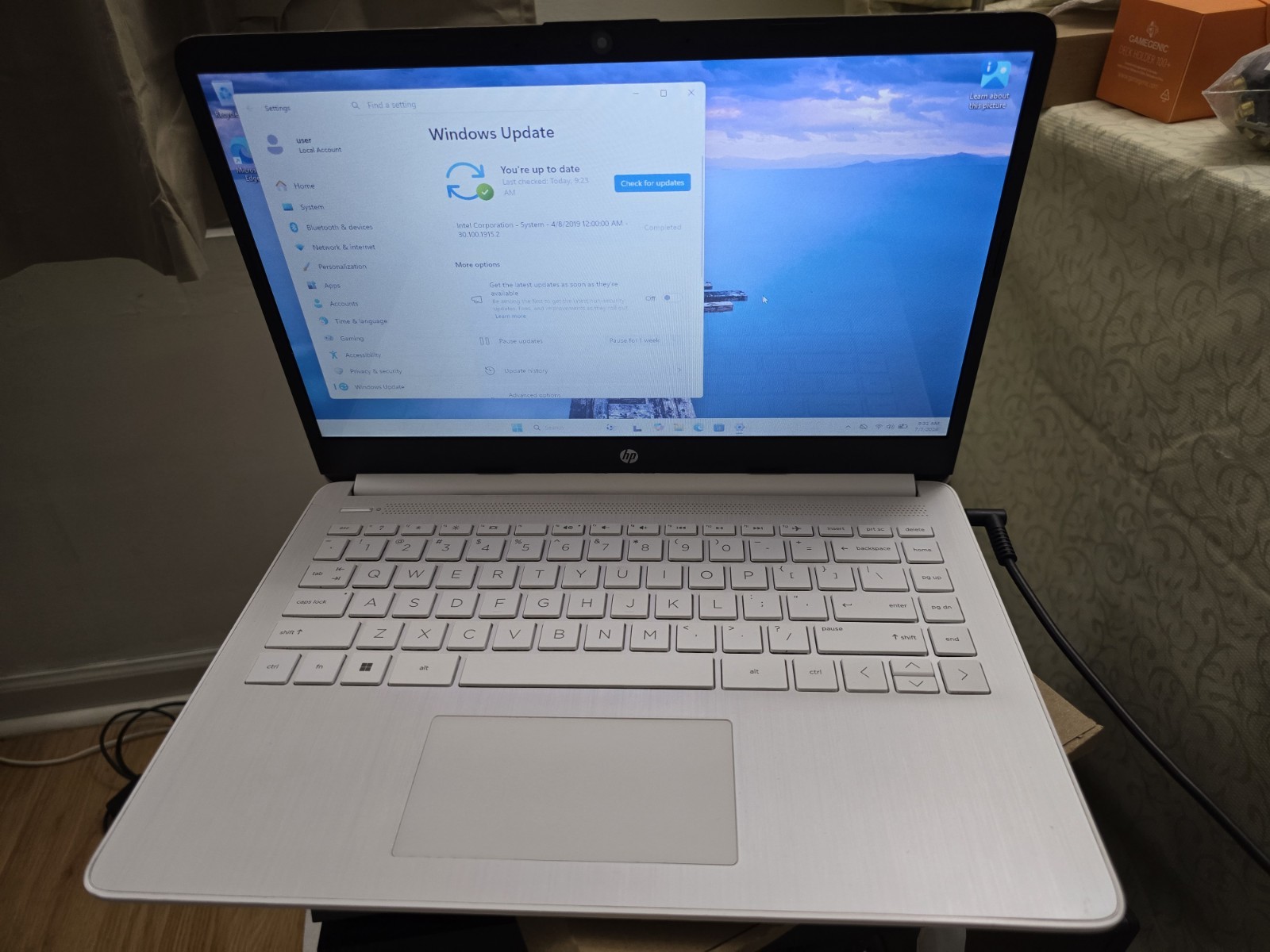 HP 14-dq0052dx Laptop 14″ N4120 4GB RAM 64GB eMMC Win 11 Home With Charger