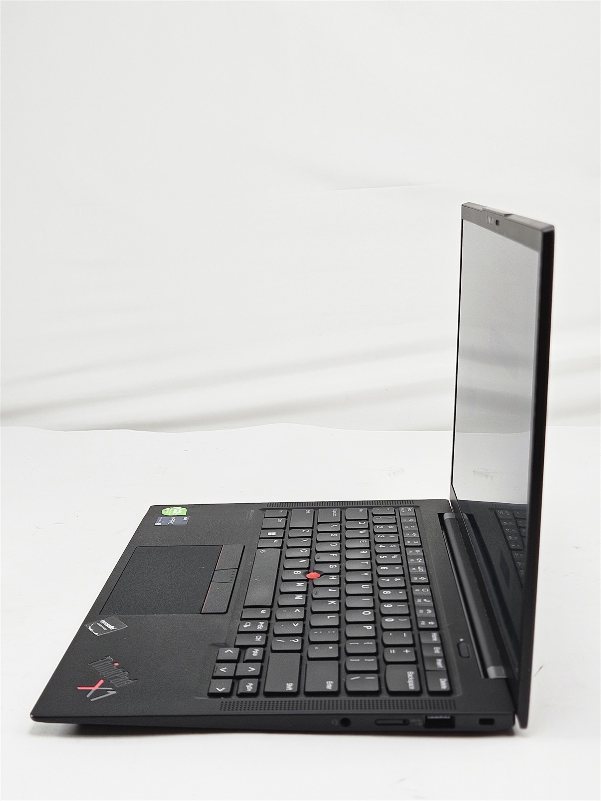 Lenovo 14″ ThinkPad X1 Carbon i7-1265U 512GB SSD 16GB RAM Gen 10