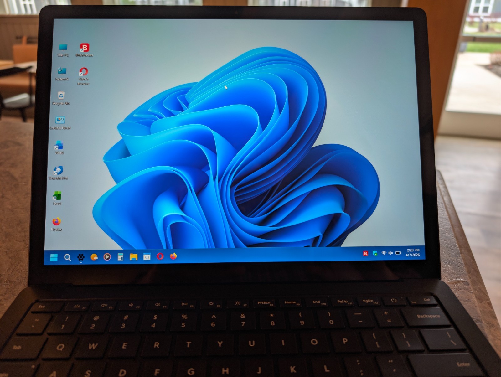 Microsoft Surface Laptop 5 1951 13.5″ Touch i7-1265U 1.8GHz 16GB RAM 512GB SSD