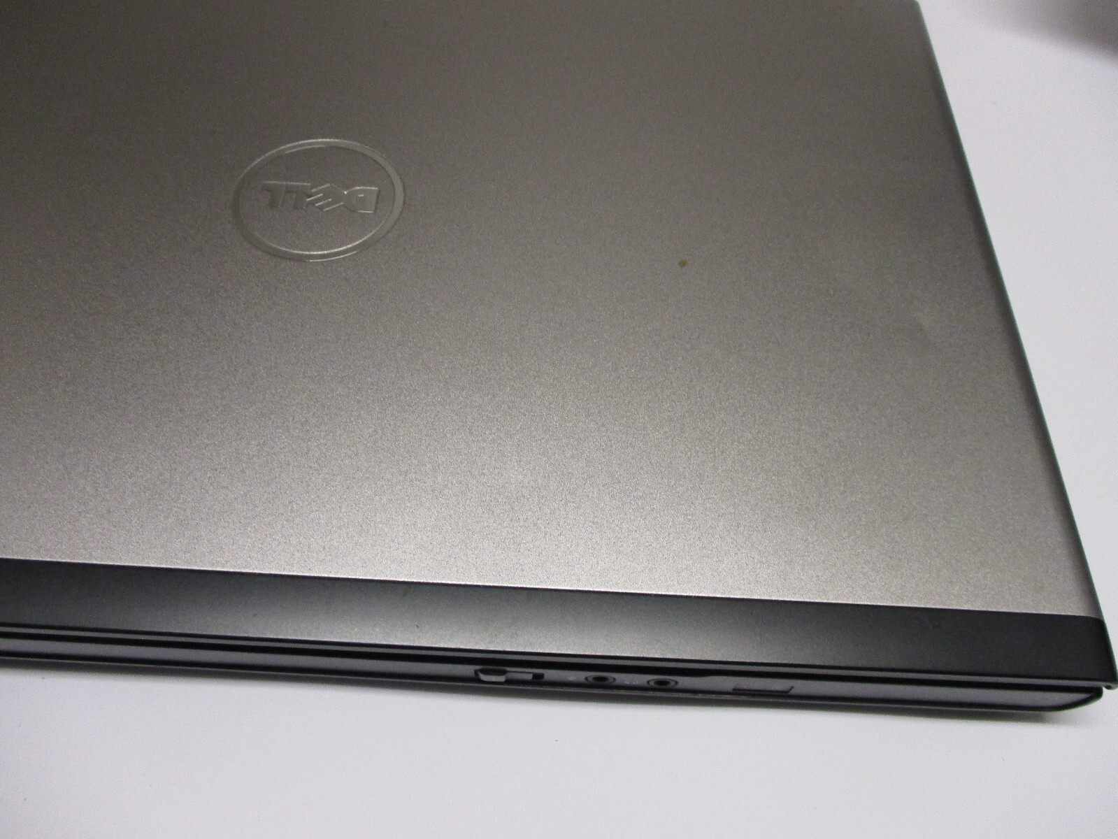 Dell Vostro 3500 15.6″ HD Intel Core i3 M370 2.4GHZ Laptop Notebook