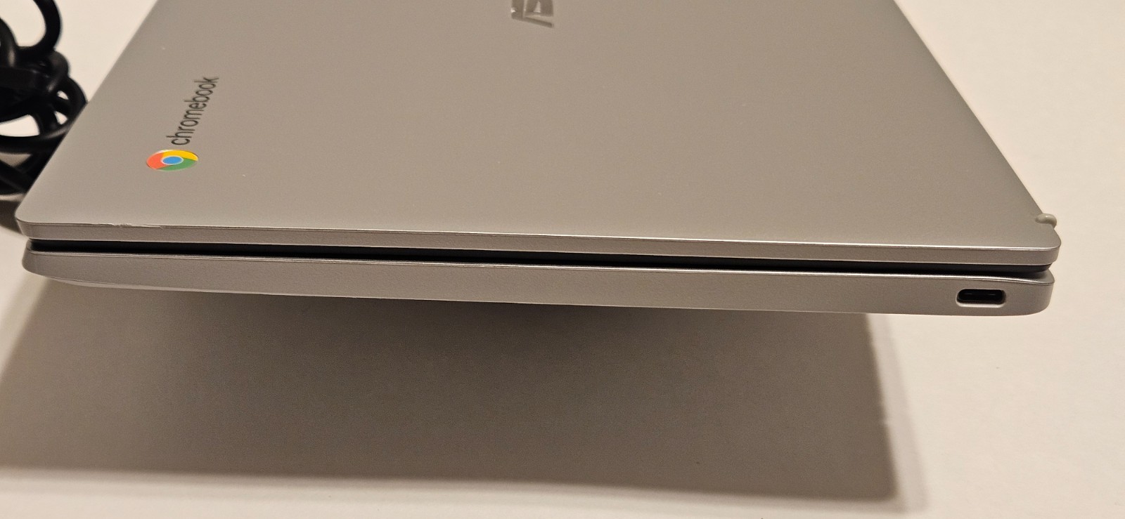 ASUS Chromebook CX1 11.6″ Display Intel N3350 32GB eMMC 4GB RAM CX1100CNA-AS42