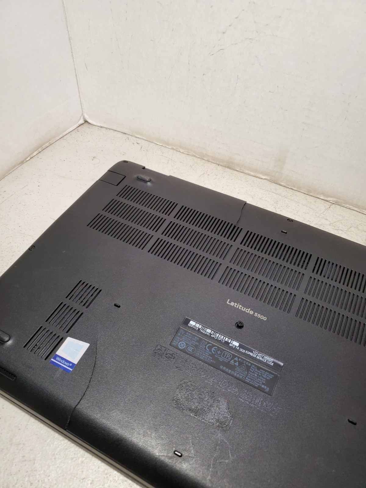 Dell Latitude 5500 Core i5-8365U 1.60GHz 16GB RAM 256GB SSD Win11 #69
