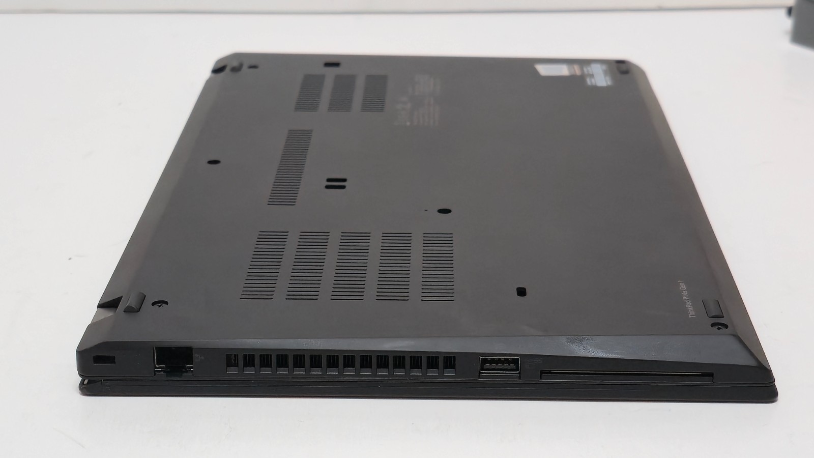 Lenovo ThinkPad P14S Gen 1- Intel i7-10610U, 48GB RAM, 1TB SSD NVIDIA P520 Touch