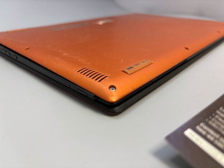 Grade D Lenovo Yoga 2 13.3″ Touchscreen i7-4510U 8GB RAM 120GB SSD Win 10 Pro
