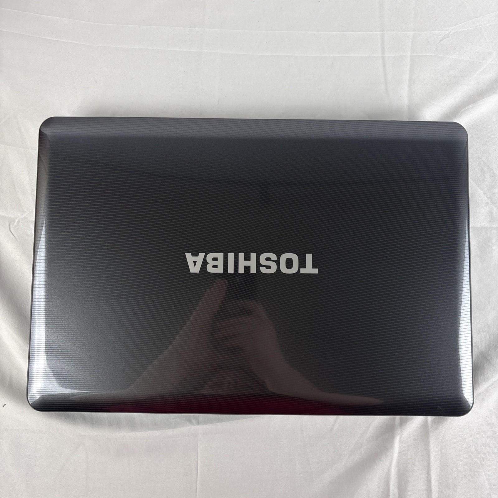 Toshiba Satellite L505D-S5983 Windows 7 AMD II 3GB DDR2 15.6” 320GB New Tested