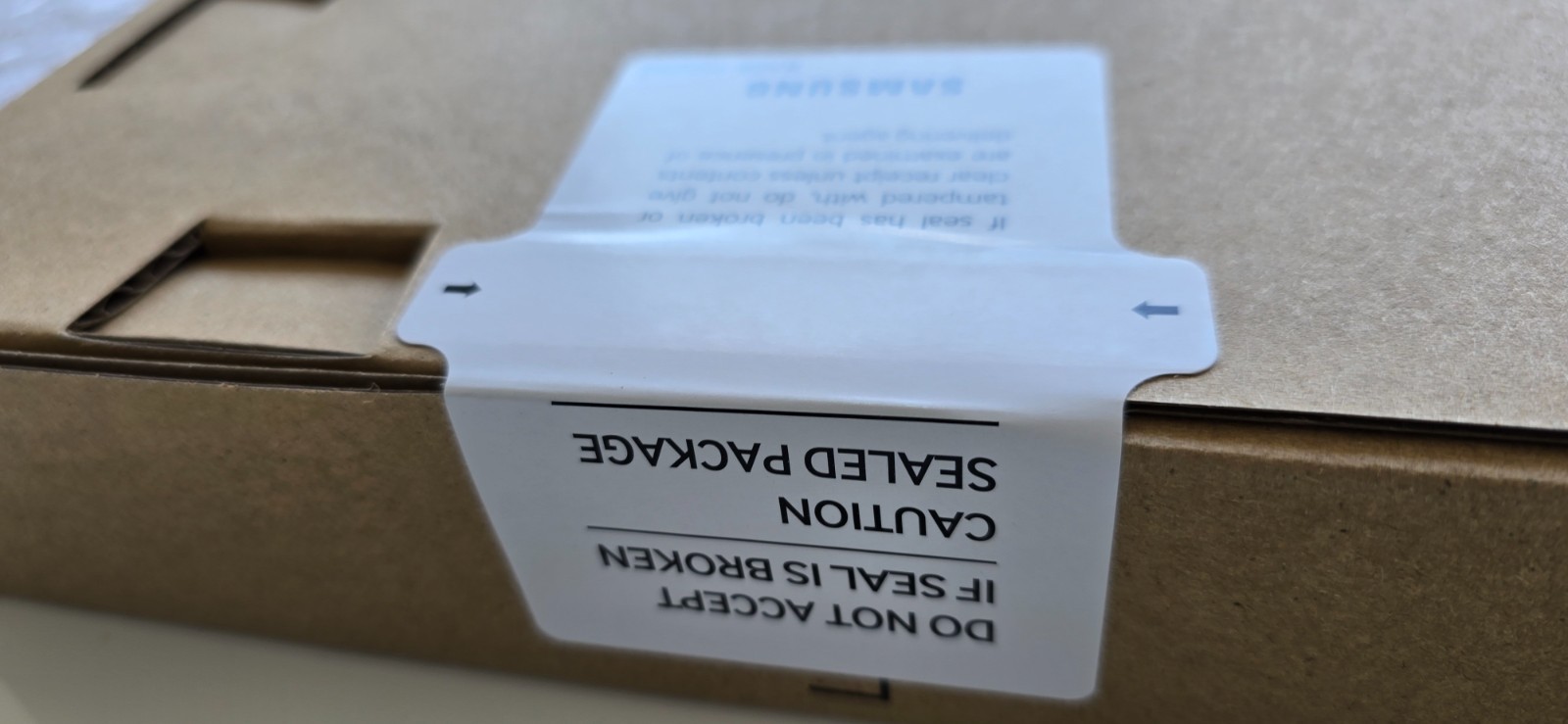 Samsung Galaxy Book 6 Pro 16″ Intel Core Ultra 7-356H 16GB 1TB SSD, New & Sealed