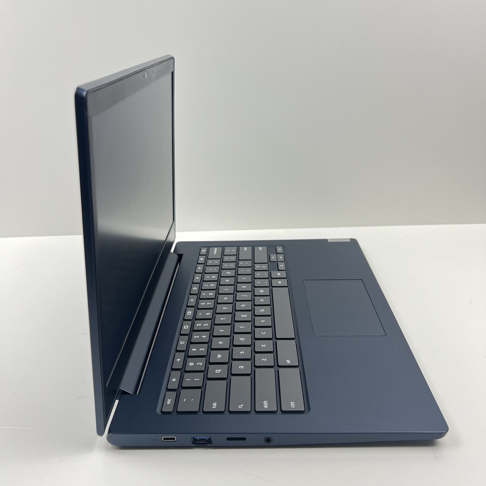 Lenovo IdeaPad 3 CB14IGL05 14″ Chromebook Celeron N4020 4GB Ram 64GB eMMC, READ