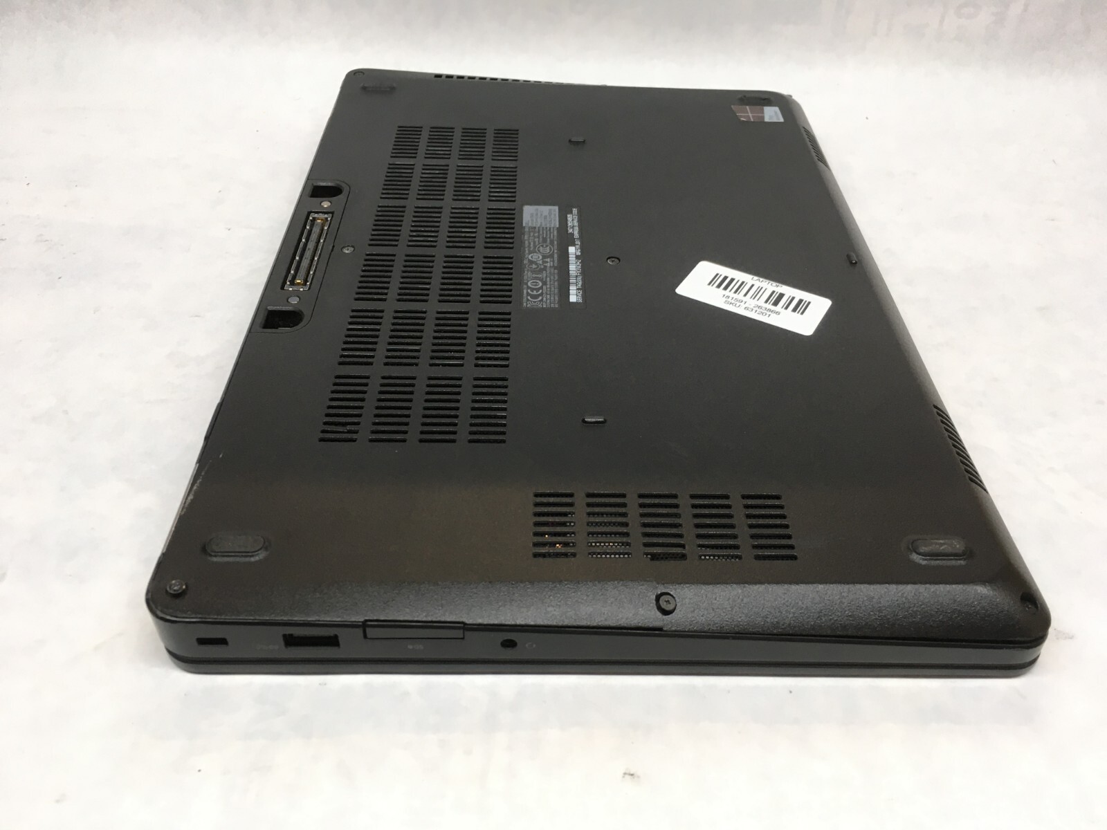 Dell Latitude E5470 Laptop 14″ Intel Core i3 6th Gen READ DESCRIPTION -AA