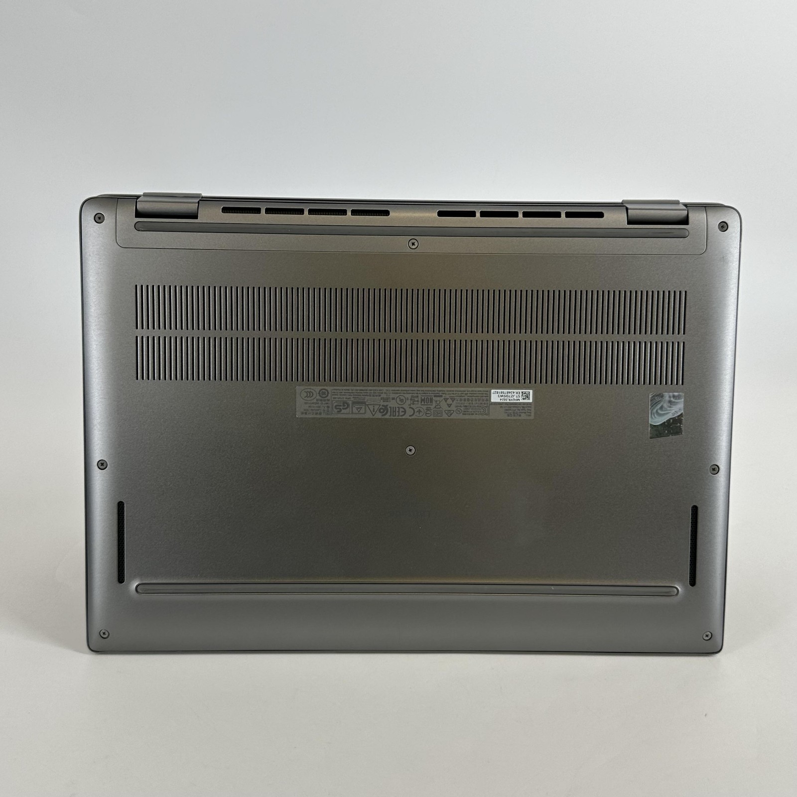 Dell Latitude 7450 14 QHD+ TOUCH 3.8 GHz Ultra 7 165H 32GB 256GB SSD BENT FRAME