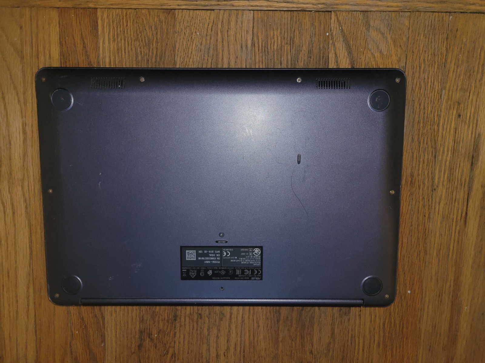 ASUS VivoBook F510Q 15.6″ AMD A12-9720P@2.7GHz 4GB RAM Win10