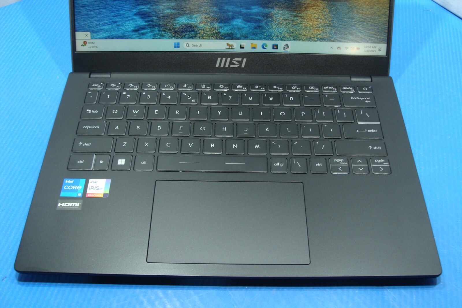 MSI Modern 14 C12M 14”FHD core i5-1235U 2.5GHz 8GB 512GB 95% Battery +Charger