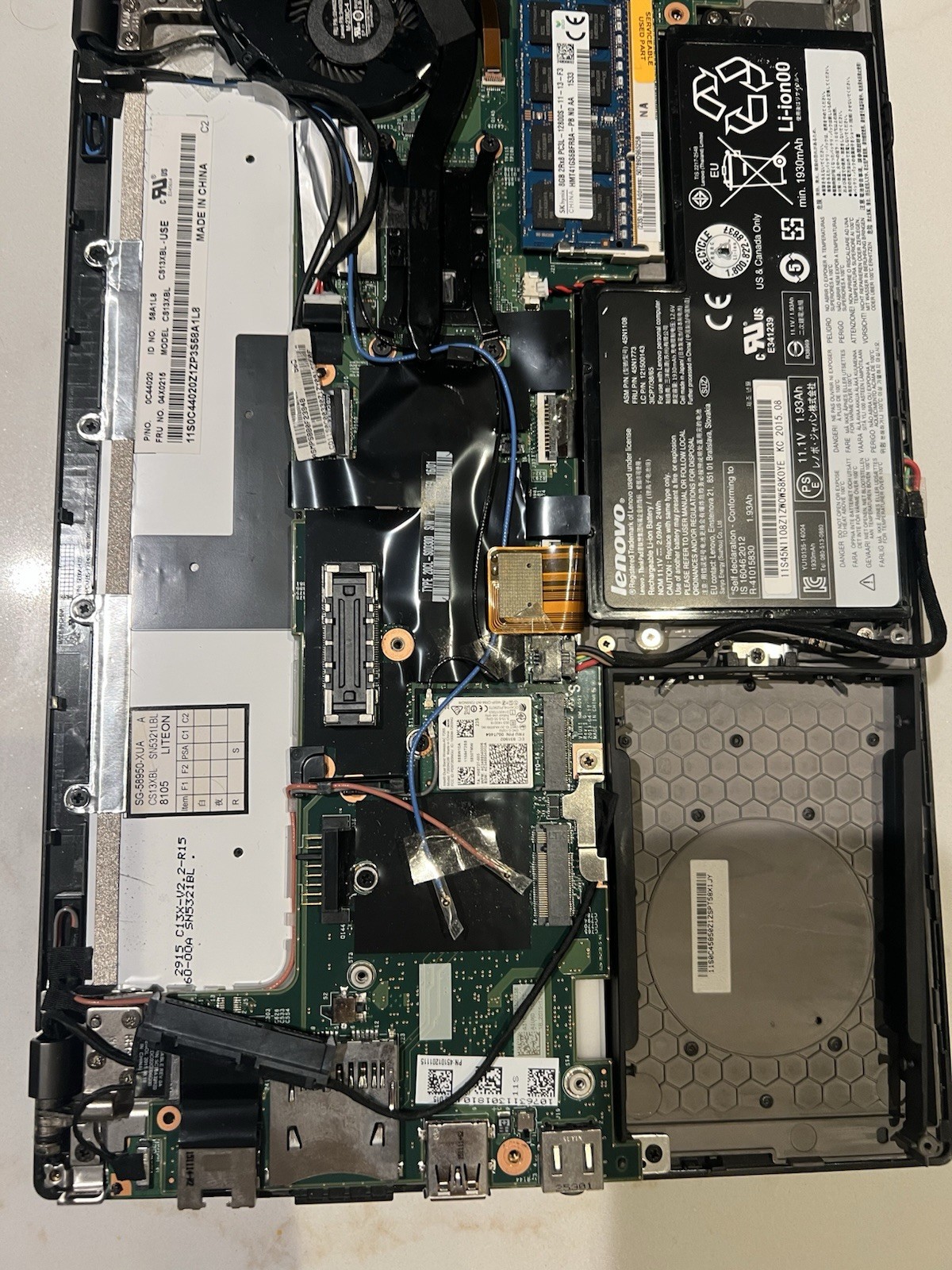 Lenovo Thinkpad X250 12.5″ 8 Gig Ram Intel i5-5200U – PARTS Read