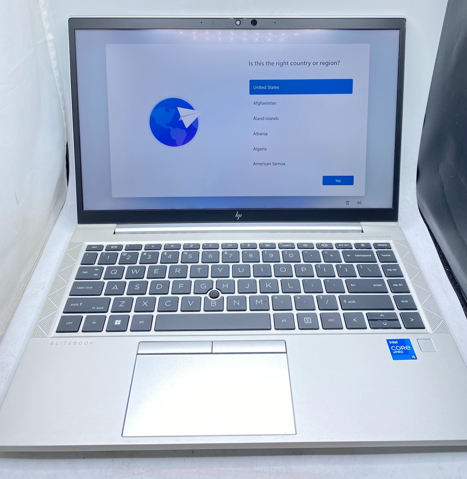 HP EliteBook 840 G8 14″ Touch Intel Core i5-1145G7 2.60GHz 16GB RAM 256GB SSD