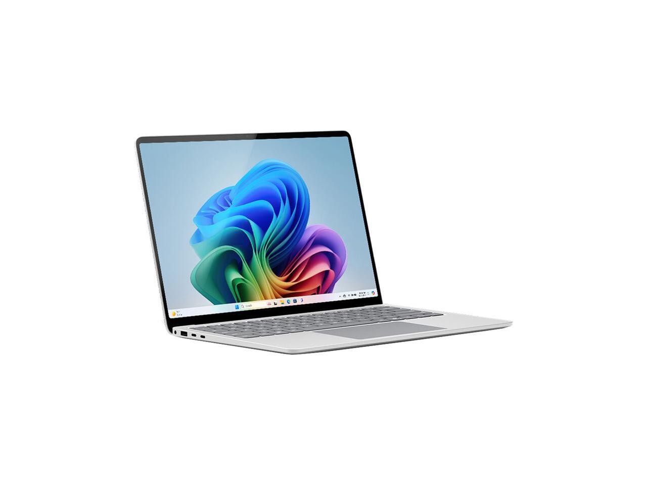 Microsoft Surface Laptop 13.8″ Core Ultra 5 32 GB Memory 256 GB SSD Surface