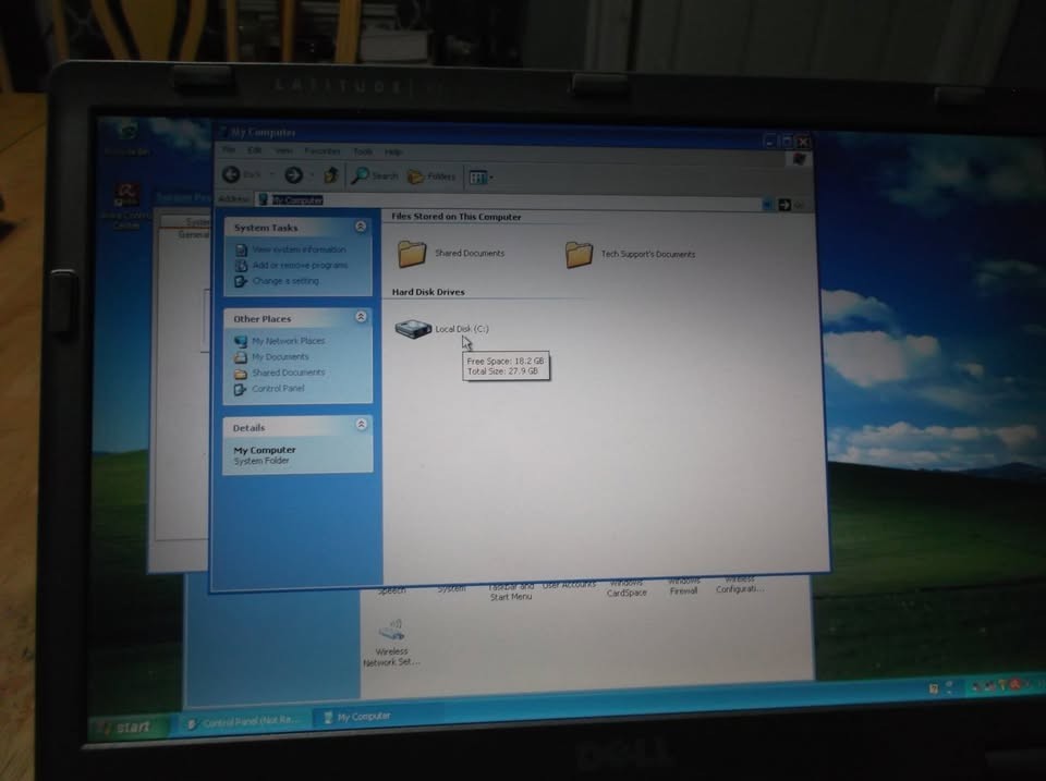 Dell Latitude X1 Laptop 11″ Intel Pentium M 1.1GHz 512 MB Ram 30gb hd Windows XP
