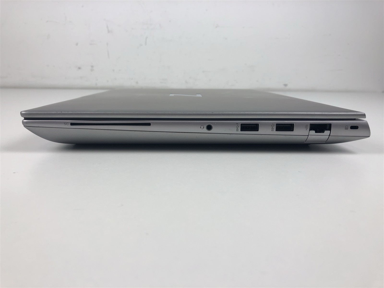 HP ZBook Fury 16 G9: Intel Core i7-12850HX 2.1GHz – 32GB – 1TB – RTX A3000