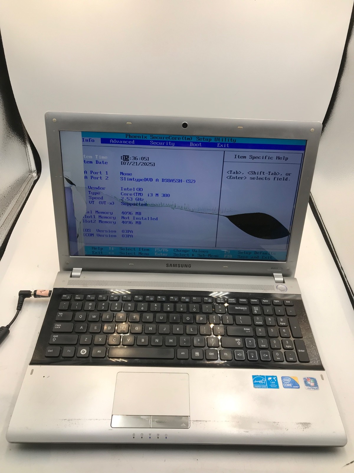 LOT OF 2 Samsung RV511 Intel Core i3-380M 15.6″ -BAD DISPLAYS- MZ