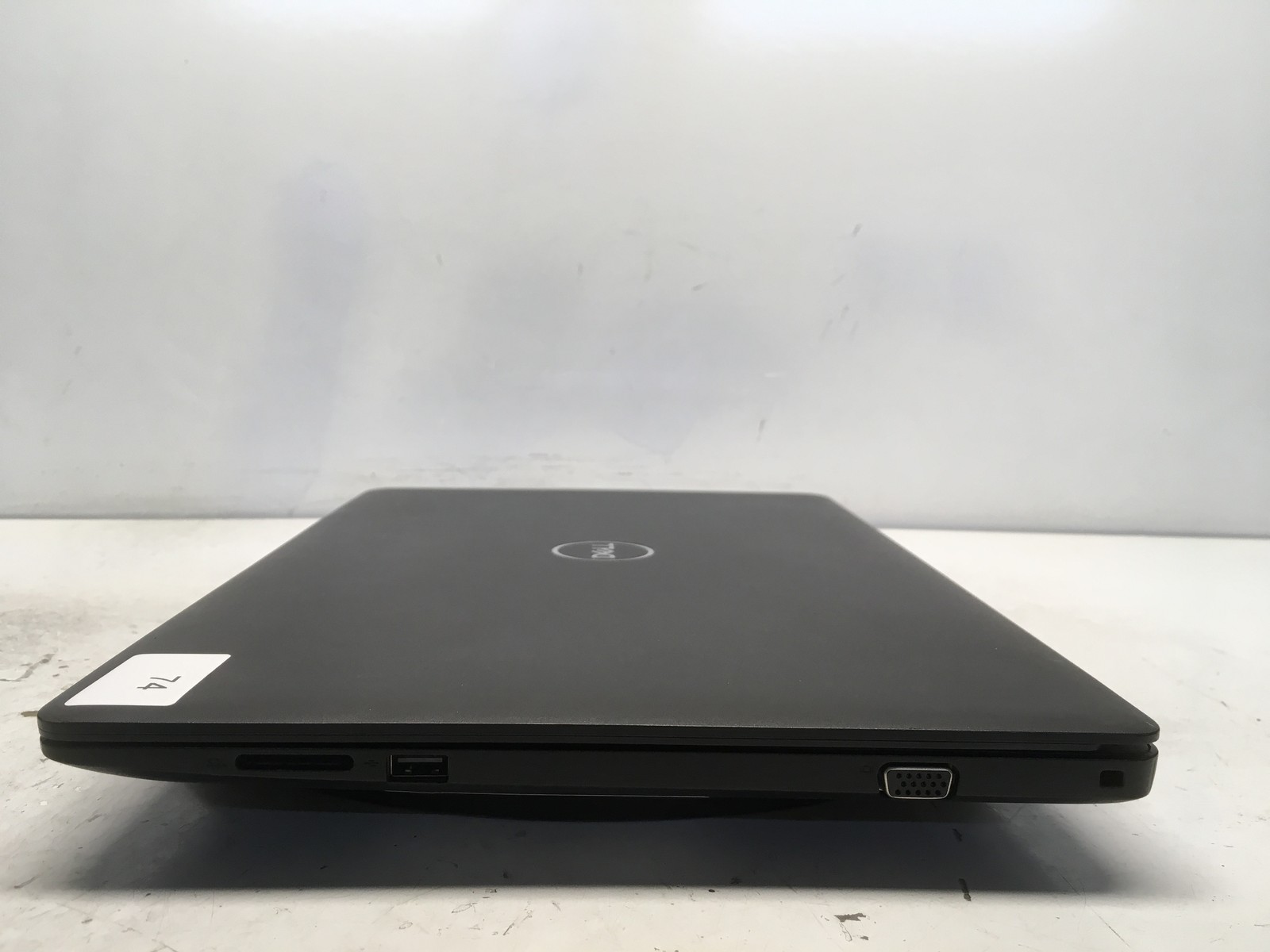 Dell Latitude 3590 Intel i3-7020U 2.3GHz 8 GB NO HDD No Batt