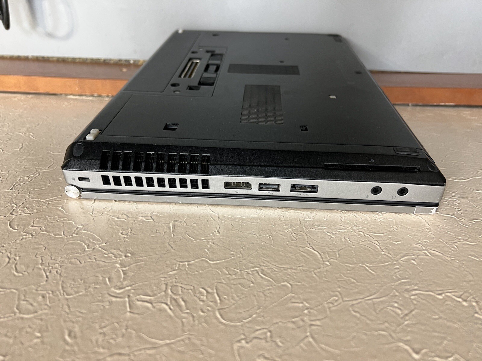 HP Elitebook 8460p Core i5-2520M 2.50GHz 8GB RAM 160GB SSD WEBCAM BLUETOOTH