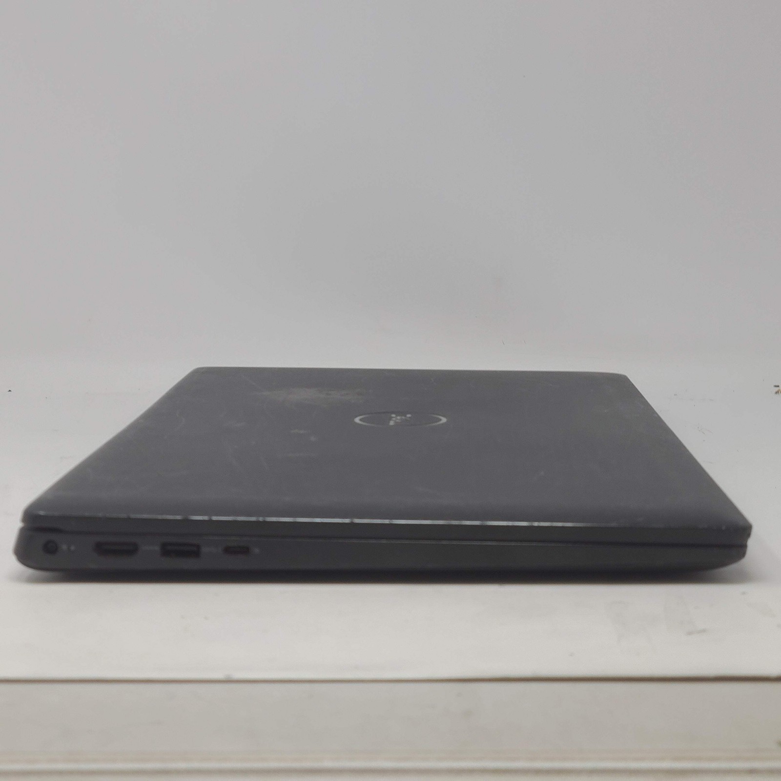 Dell Latitude 3520 15.6″ i5-1135G7 2.4GHz 16GB RAM 256GB SSD