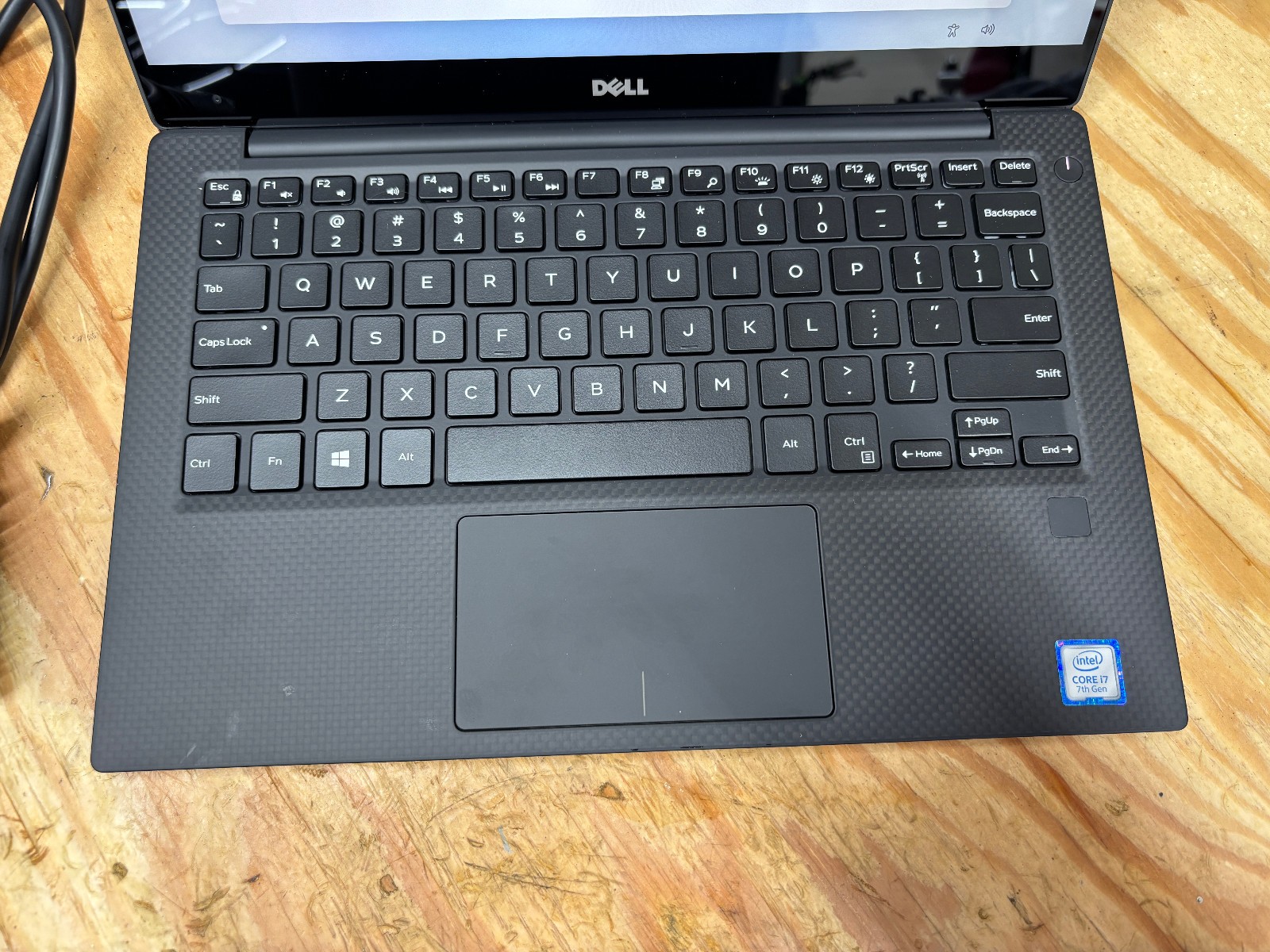 Dell XPS 13 9360 Rose Gold i7-7560U 8GB 256GB SSD Iris Plus 640 Win11