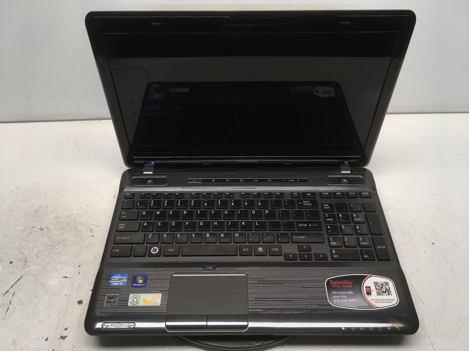 Toshiba Satellite P755-S5320 Intel i3-2330M 2.2GHz 4 GB NO HDD No Batt