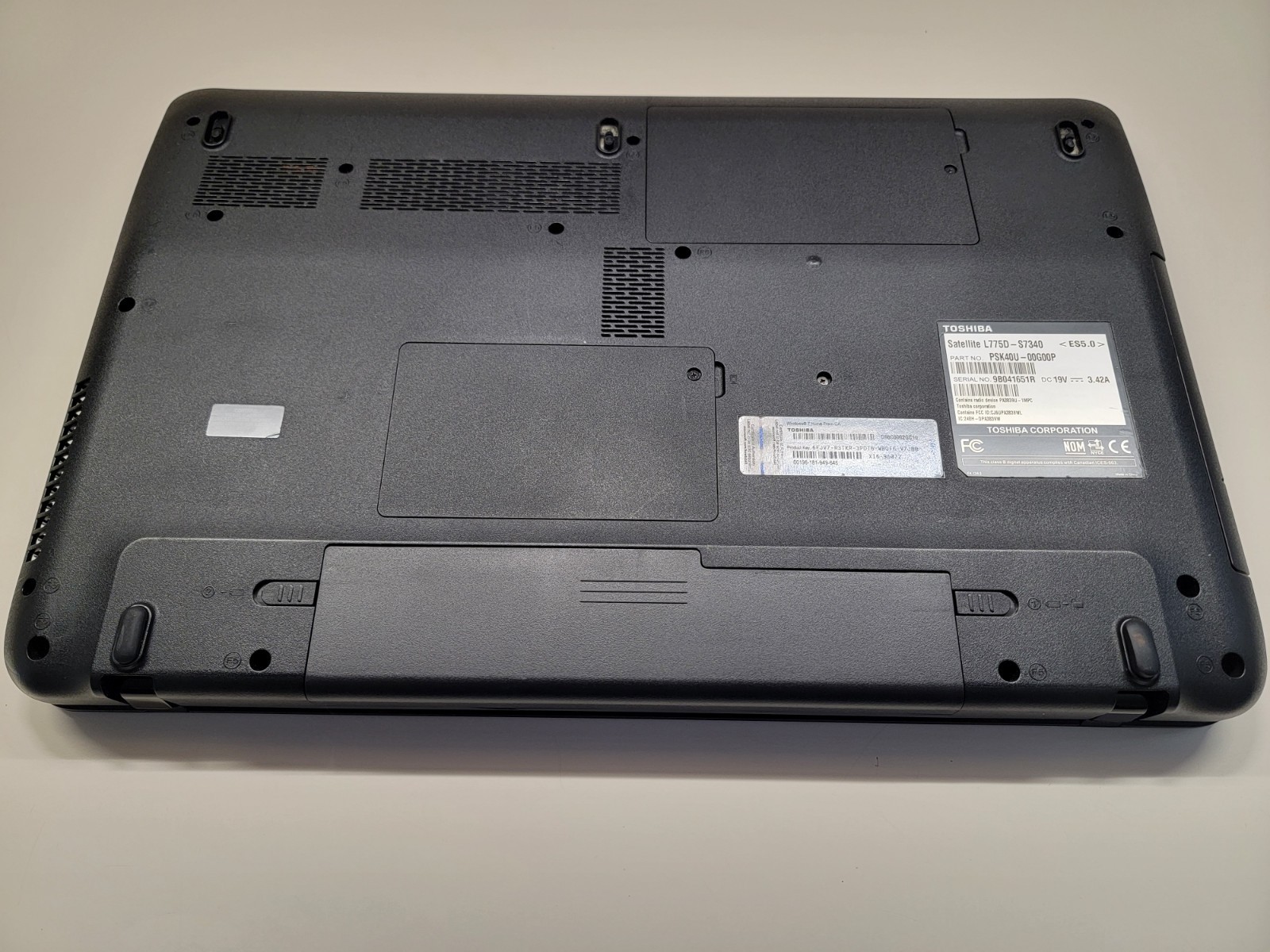 Toshiba L775D-S7340 A6-3420M 16GB RAM 1TB SSD 17″ WIN 11 ENTERPRISE OFFICE 2021