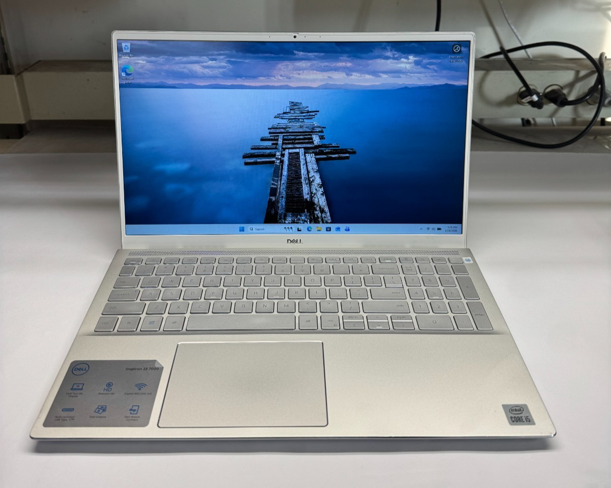 Dell Inspiron 7501 15.6″ Intel Core i5-10300H 16GB RAM 256GB SSD Touchscreen!