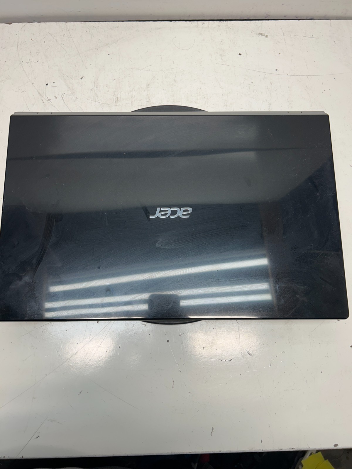 Acer Aspire V3-7716-6485 Intel Core i5-3230M NO RAM/NO HDD/NO BAT – FOR PARTS