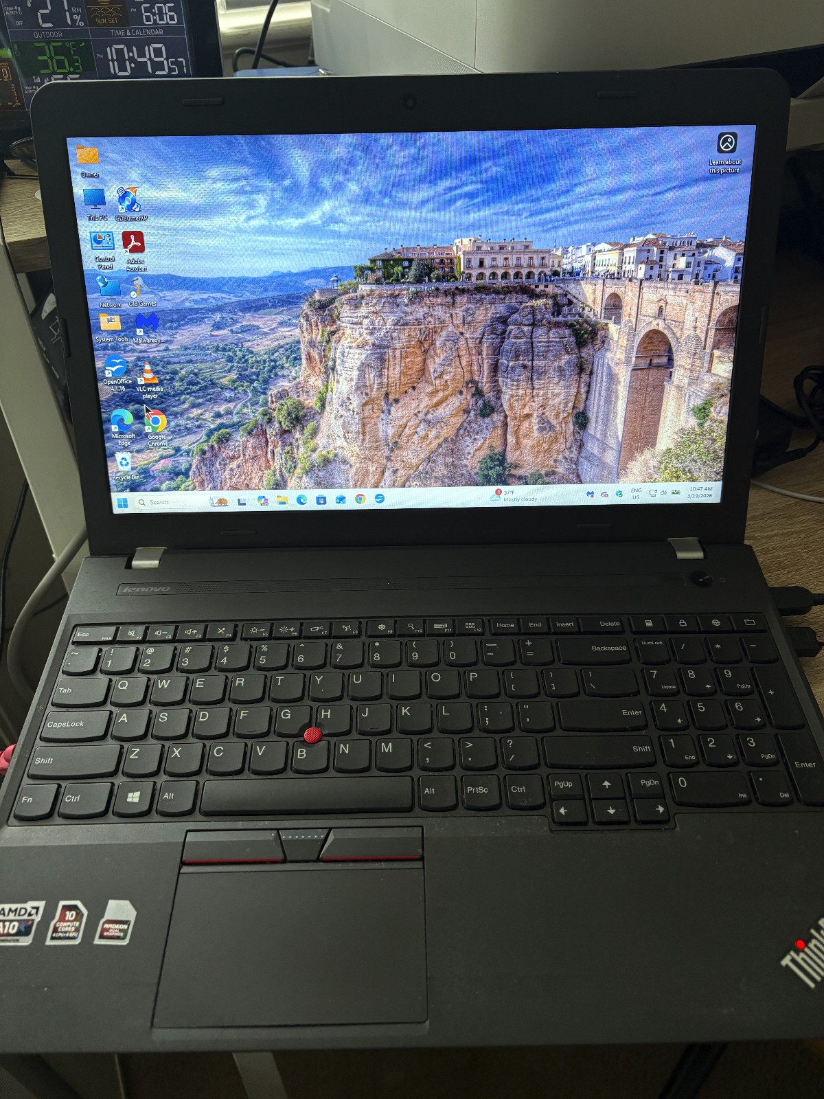LENOVO THINKPAD E565 Laptop- AMD A10-8700P 16Gb RAM WIN11 PRO 256GB Ssd Drive