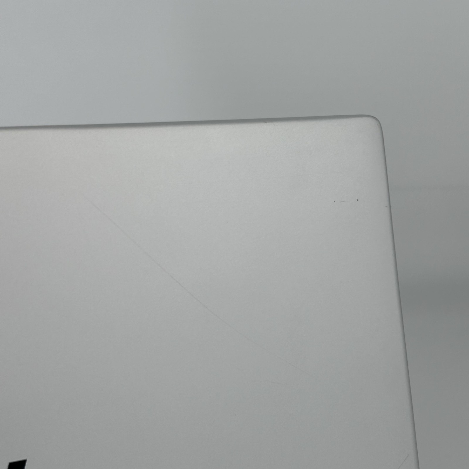 HP Elitebook 1040 G11 14 FHD+ TOUCH 1.4 GHz Ultra 7 155H 16GB 512GB SSD Good