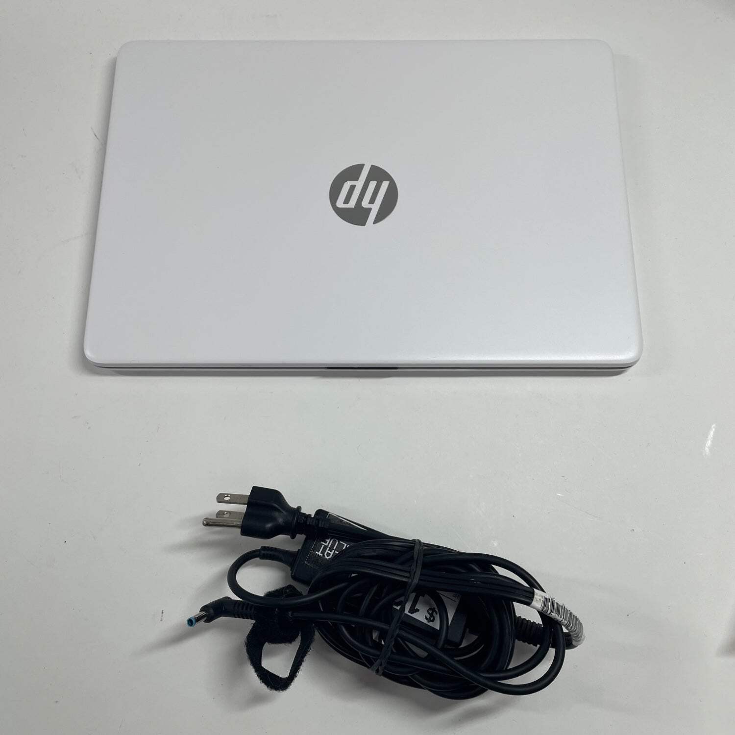 Broken HP INTEL 14-DQ0054DX 14.4″ i5-12450H 4GB RAM 4GB SSD for parts