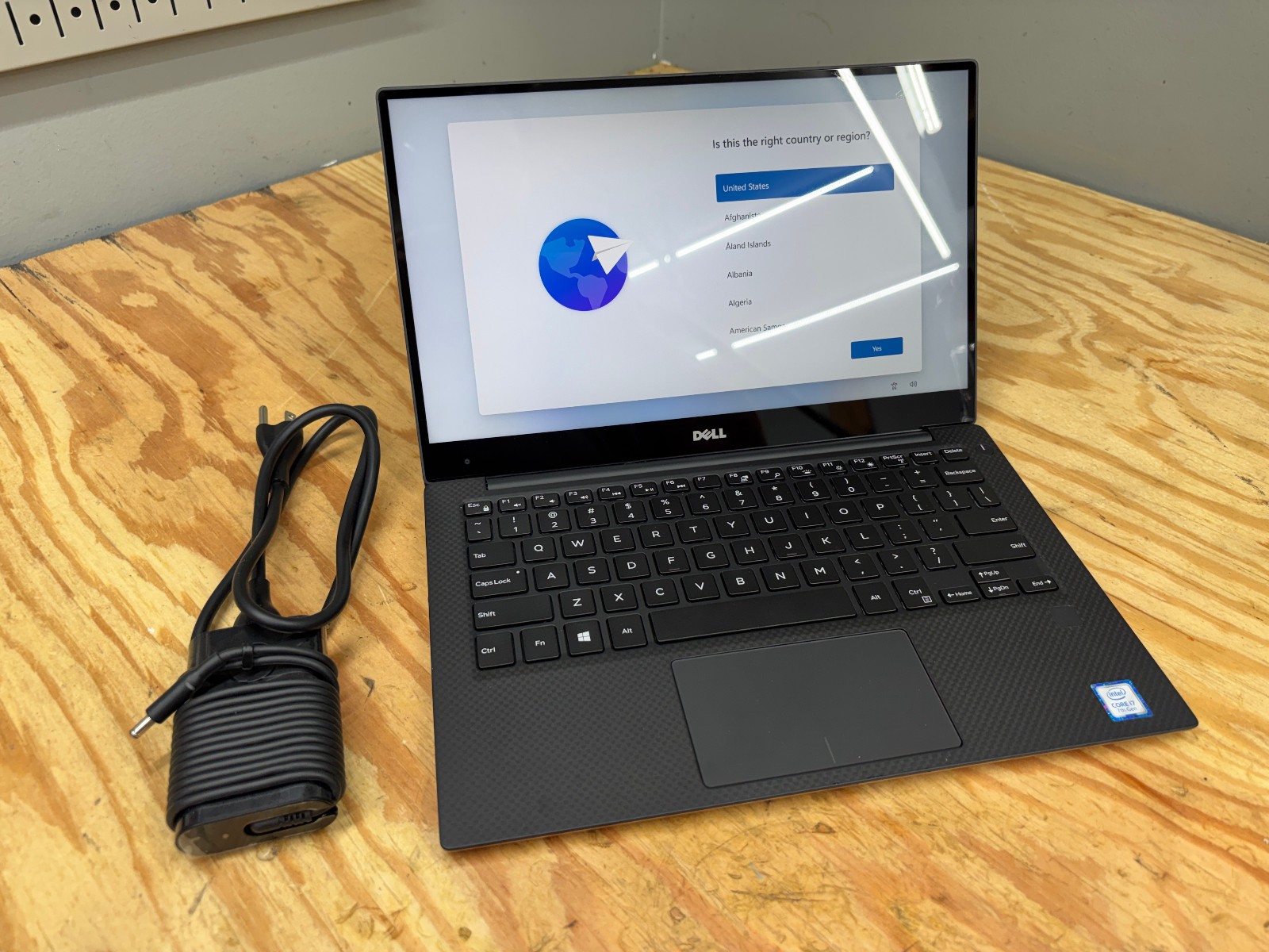 Dell XPS 13 9360 Rose Gold i7-7560U 8GB 256GB SSD Iris Plus 640 Win11