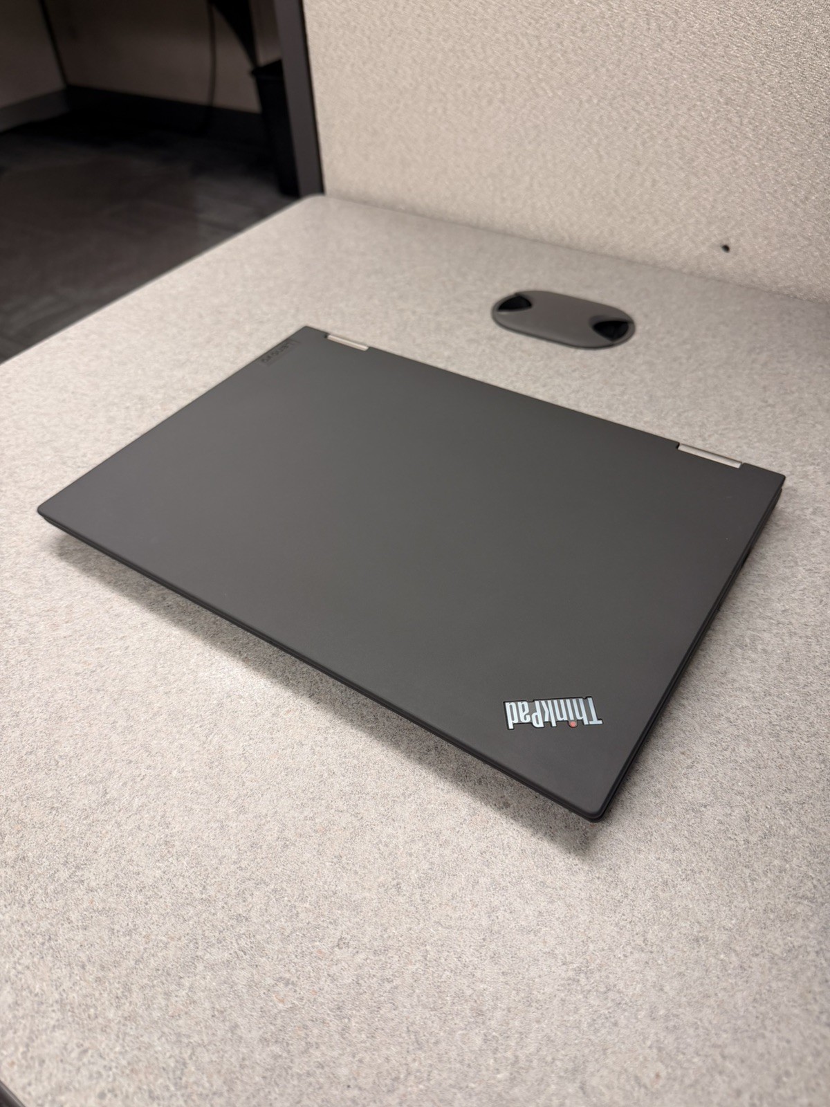 Lenovo ThinkPad X13 Yoga Gen 3 i5 1245u – 16GB RAM 512GB – SSD Win 11 Pro Touch