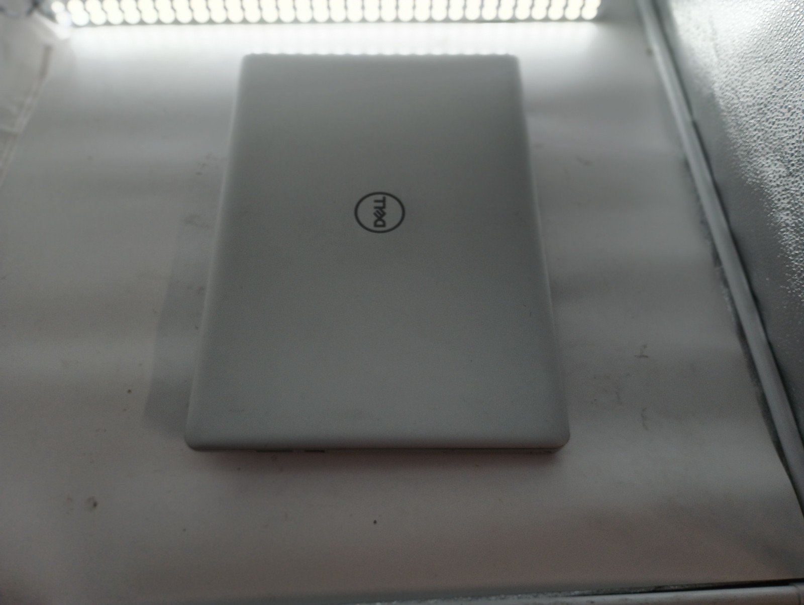 9083 Inspiron5570 w/charger.i5-7200U.Optical.8GB.256GB NVMe.15.6″FHD.W11 Pro