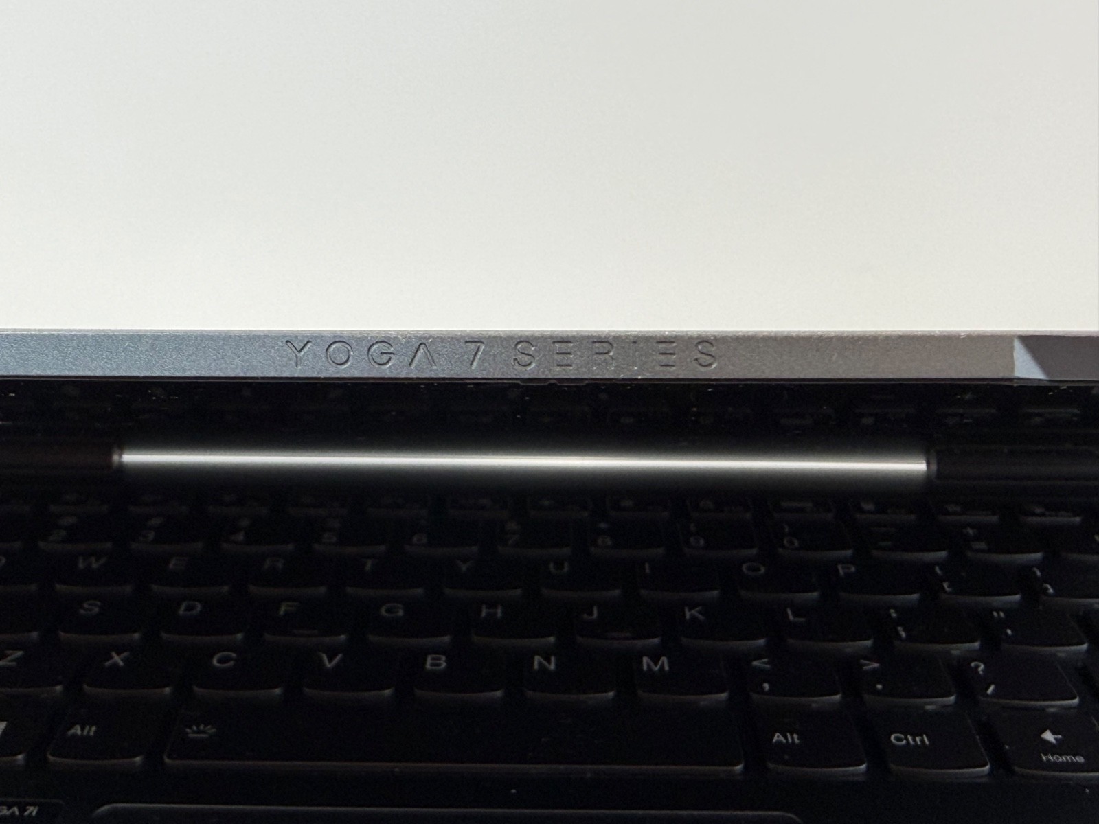 Lenovo Yoga 7 14ITL5 14″ Touch 12GB 512GB SSD Core™ i5-1135G7 Win11P