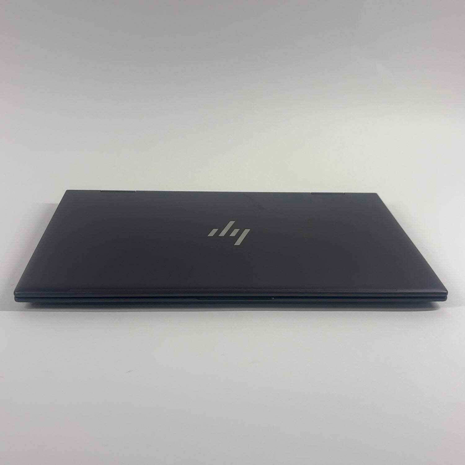 HP Envy x360 Laptop 15-EY0013DX 15.6″ Ryzen 5 5625U 2.3GHz 8GB RAM 256GB SSD