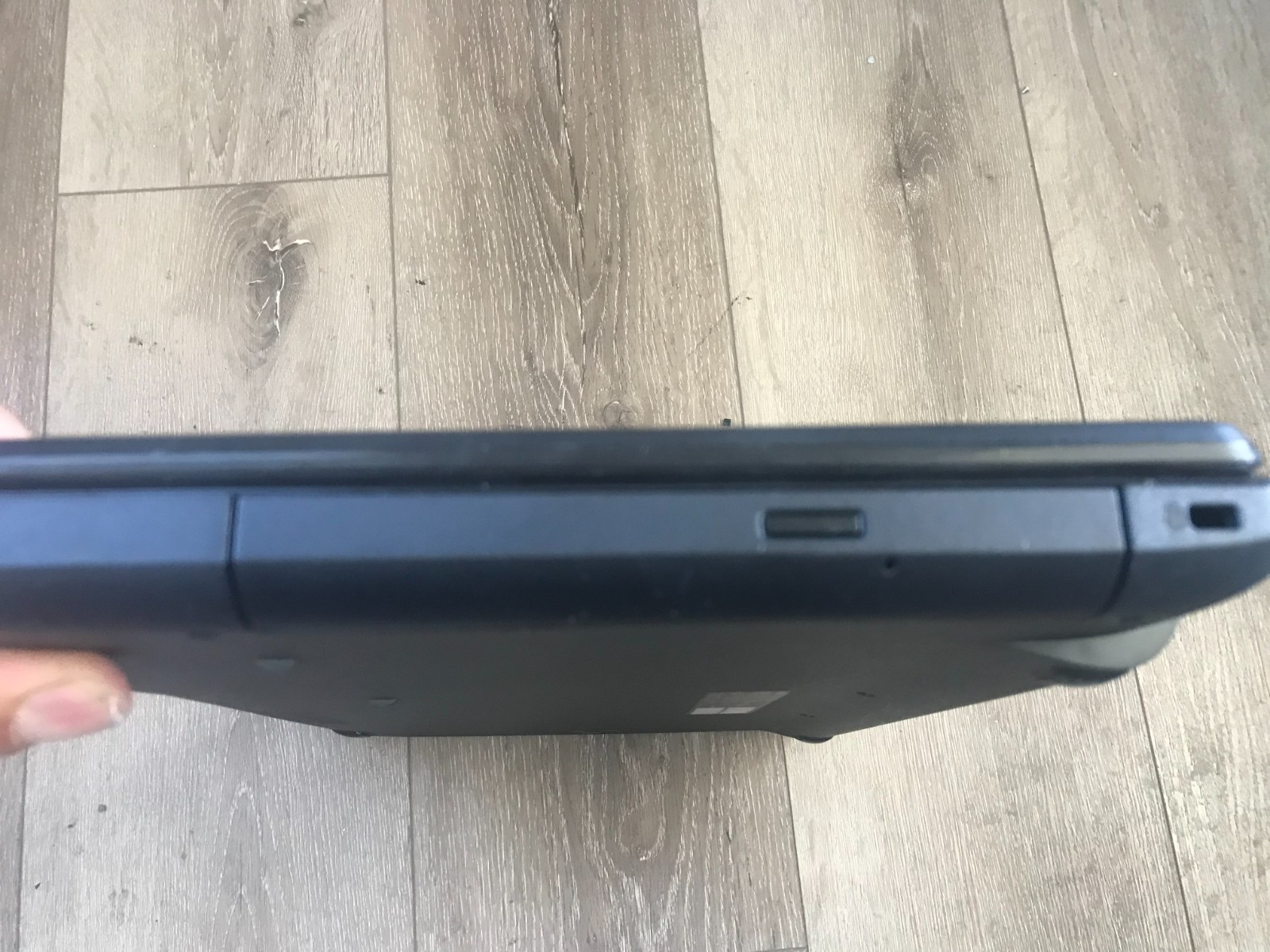 ASUS X551MAV-HCL1201E 15.6″ Intel Celeron N2840 2.16GHz 4GB RAM 500GB HDD Win10