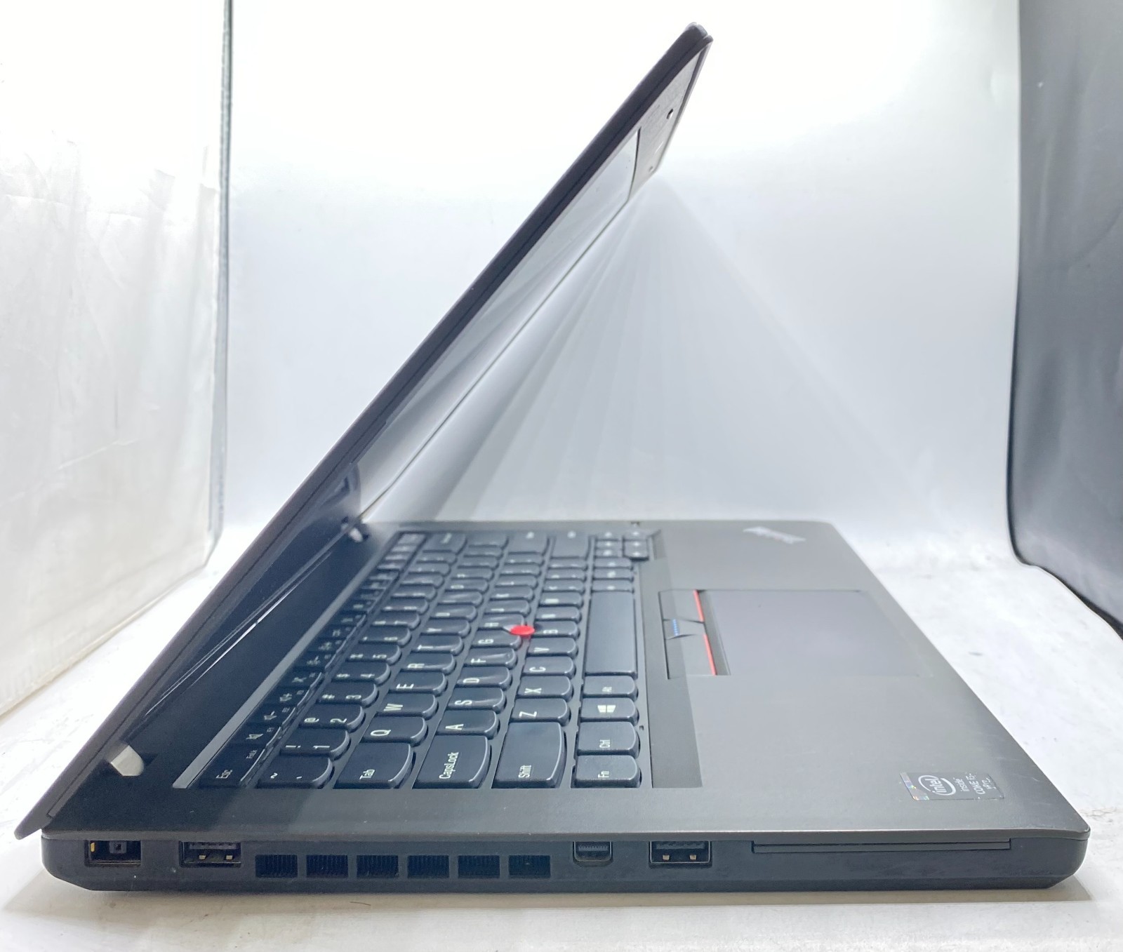 Lenovo ThinkPad T450 14″ Laptop Intel Core i5-5300U 2.30GHz 8GB 256GB SSD