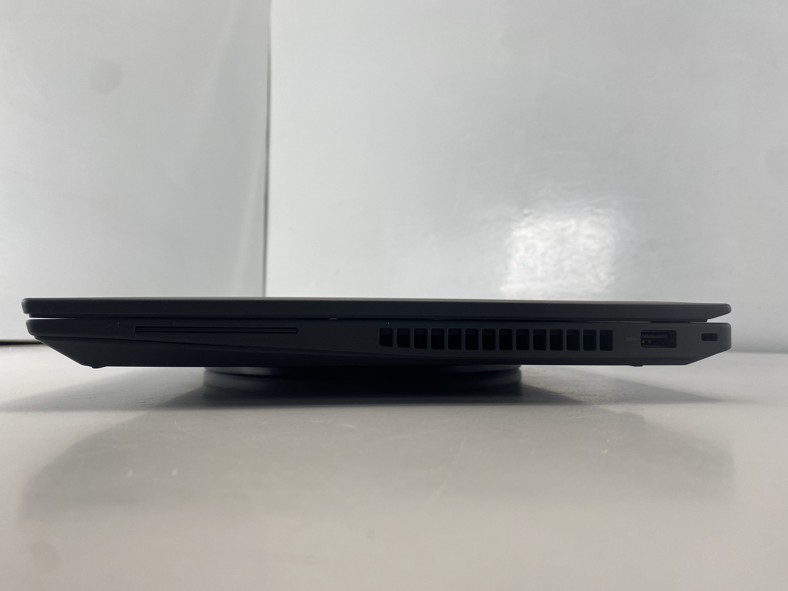 Lenovo Laptop ThinkPad P16S Gen 2 16″ Intel Core i7-1360P 1TB RTX A500- Black