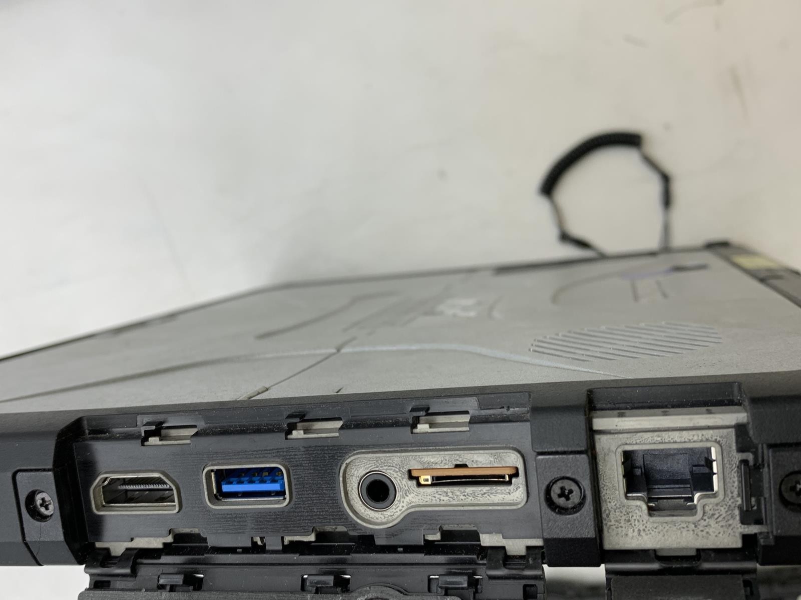 Panasonic ToughBook CF-33 i5-7300U 2.6Ghz 512GB SSD 16GB DDR3 W11P (No keyboard)