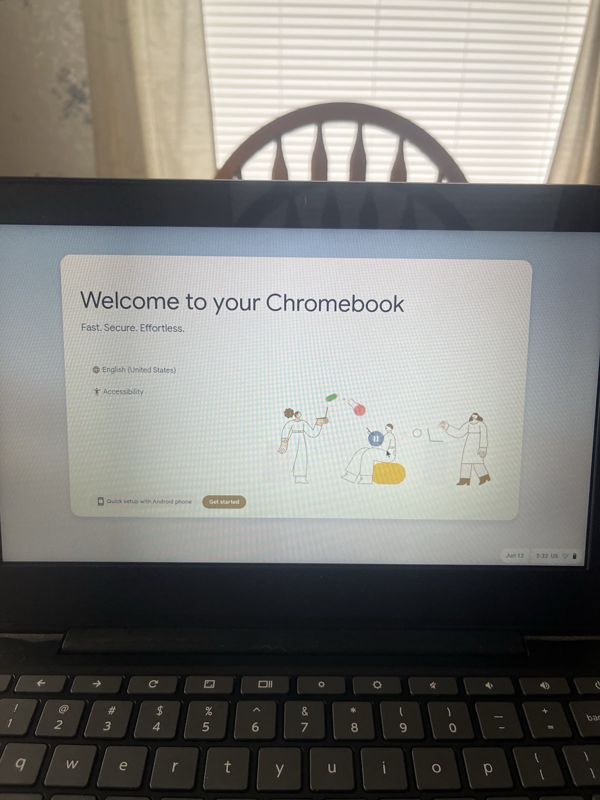 Lenovo chrome book small travel size or work chrome book smooth