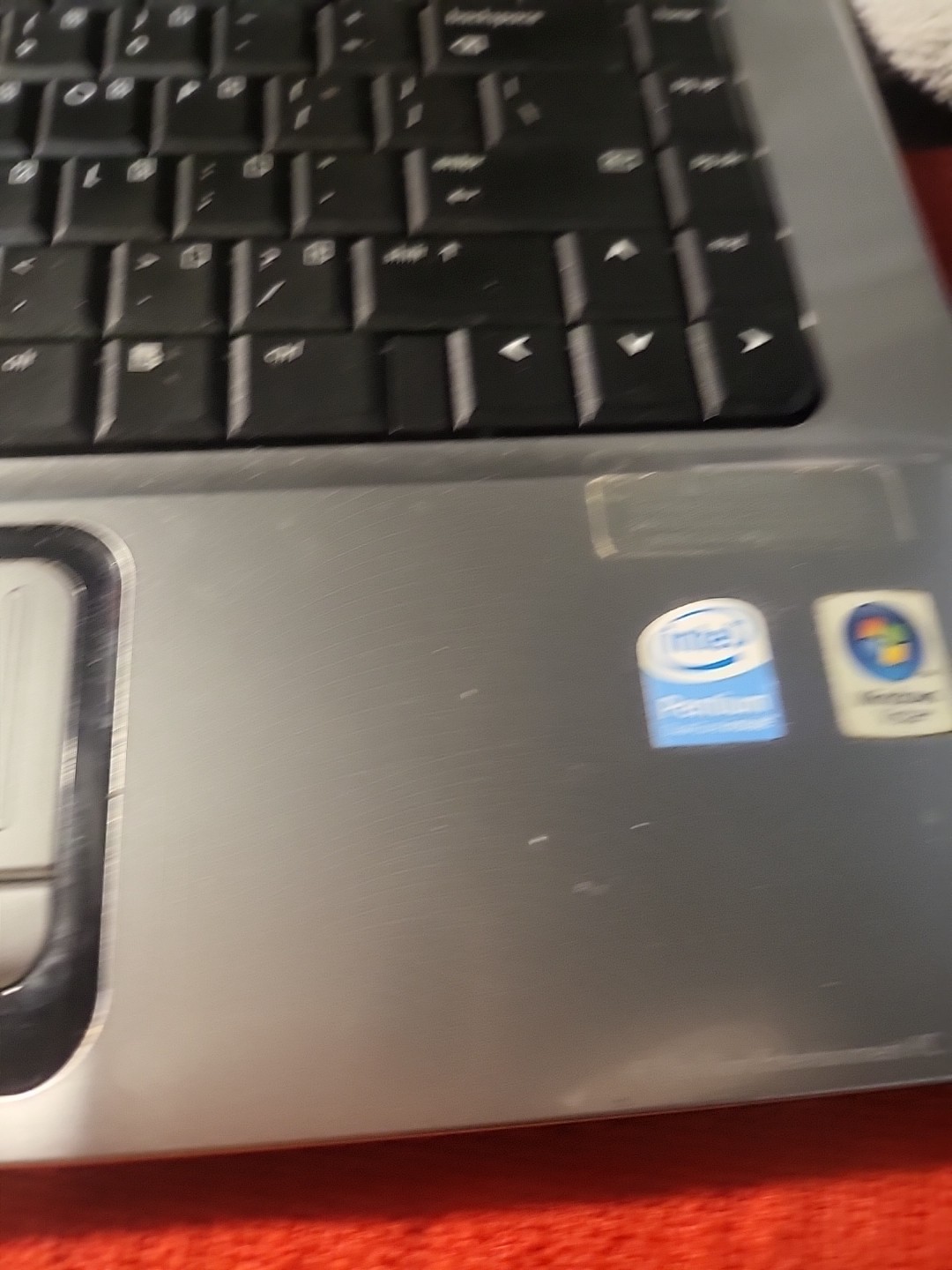 FOR PARTS 15.4″ HP Pavilion dv6226us (T2250/1.73 GHz/NO RAM/NO HDD) untested