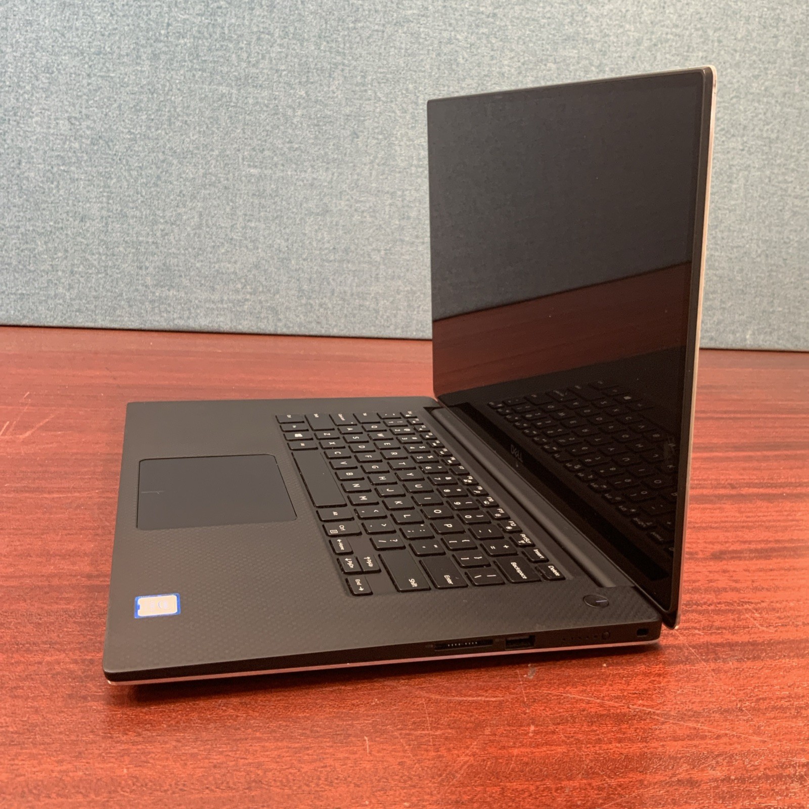Dell Precision 5530 Intel i5-8300H 16GB RAM 256 GB SSD Win 11 Pro