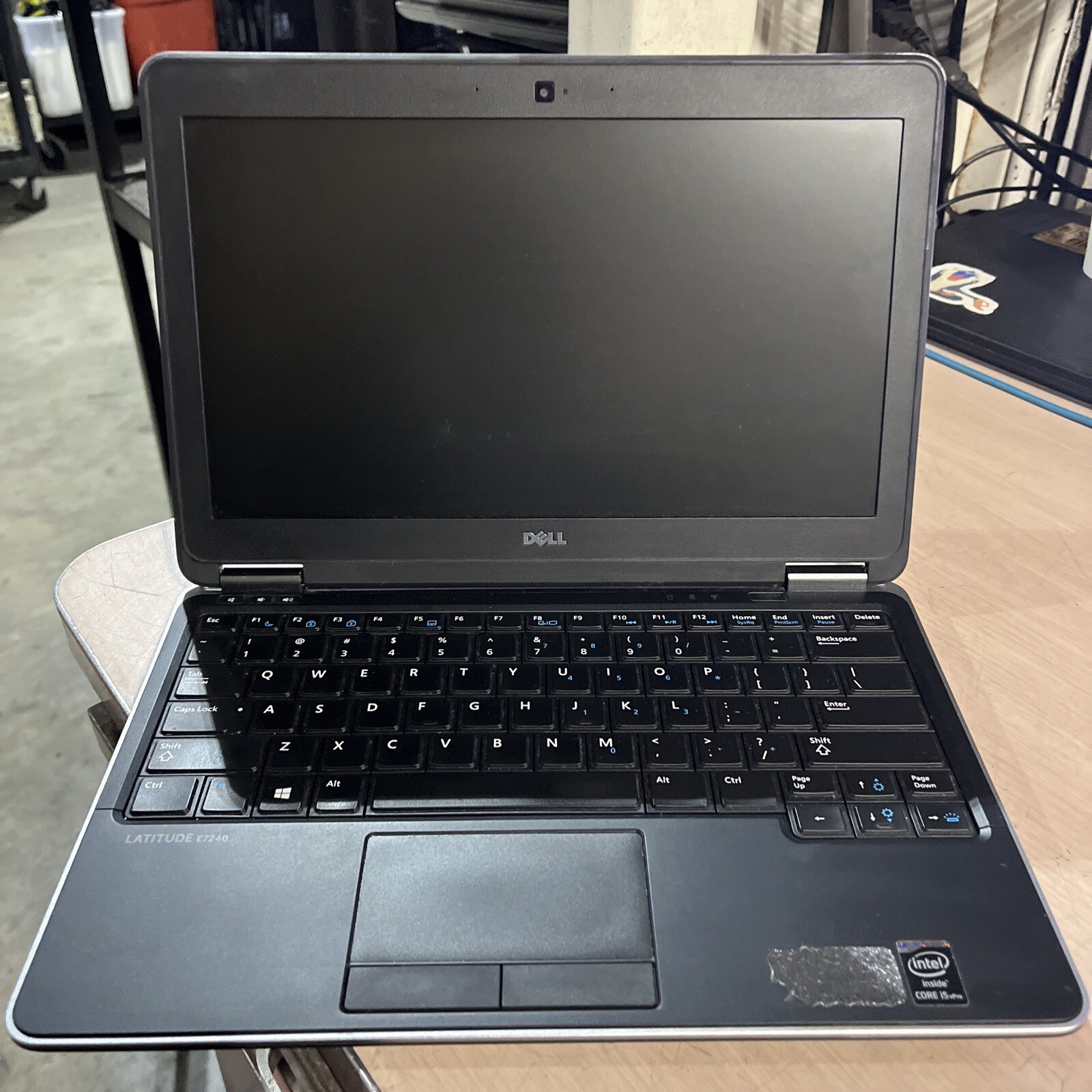 DELL LATITUDE E7240 INTEL CORE I5-4310U 2.00GHZ 8GB RAM NO HD