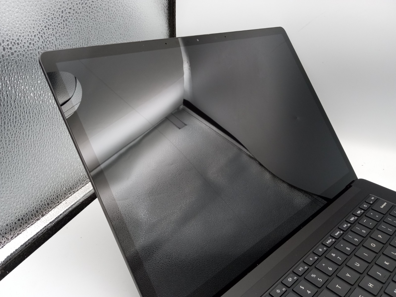 Microsoft Surface Laptop 4 1979 15″ Intel i7-1185G7 16GB 256GB Win11 *READ* -RR