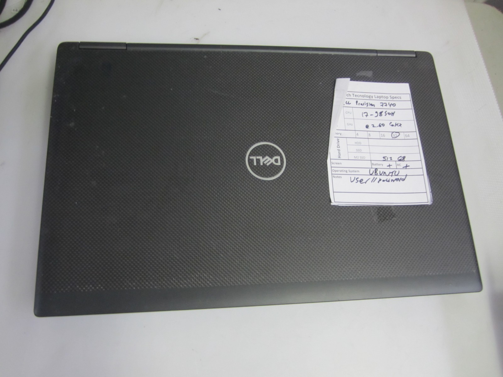 Dell Precision 7740 i7 9850H, 32GB, 2.60GHz 512gb M2SSD UBUNTU LAPTOP + AC