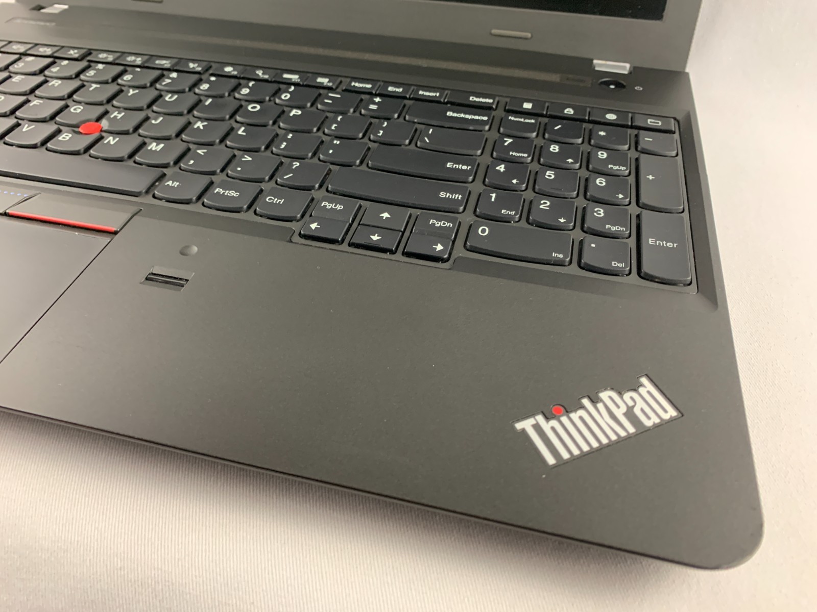Lenovo ThinkPad E550 Laptop Intel Core i7-5500U 2.4GHz, 8GB RAM, 500GB SSD, W10P